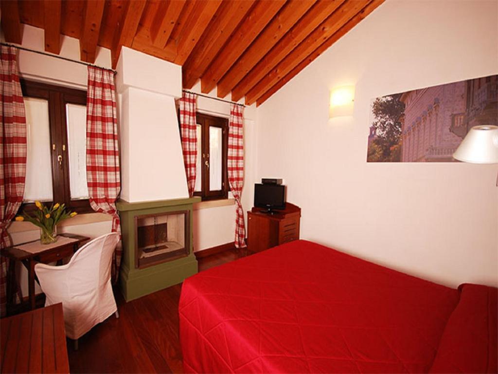 Dolcemela Hotel Ferrara Room photo